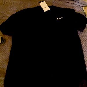Authentic New With Tags “The Nike Tee” Black Sz Large
